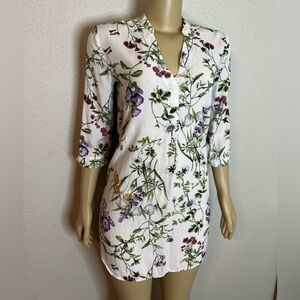 Forever 21 Size S Womens White Floral 3/4 Sleeve Button-Up Tunic Shirt